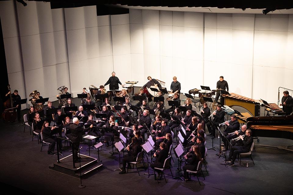 Wind Symphony to perform with Kearney High School band